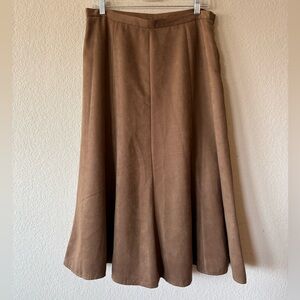 Casual Corner Vintage size 12 brown midi skirt lined